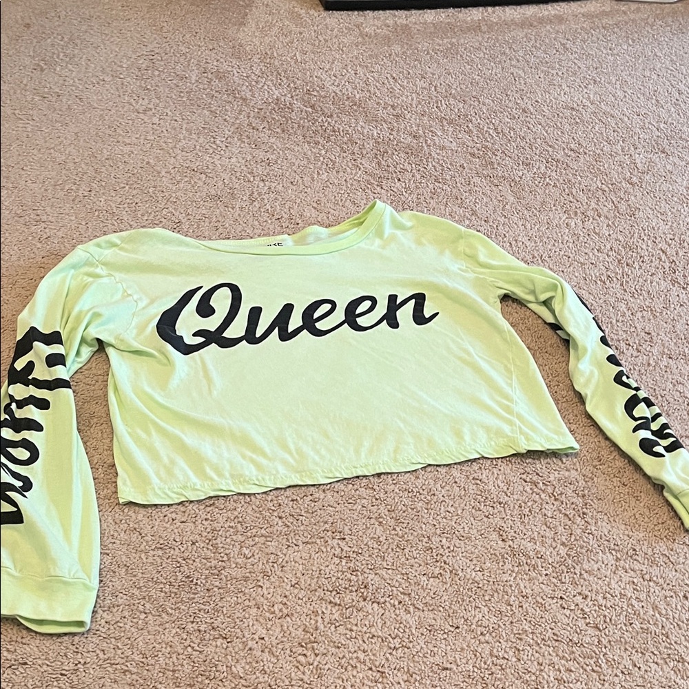 Queen Lime Green Long Sleeve Crop Top